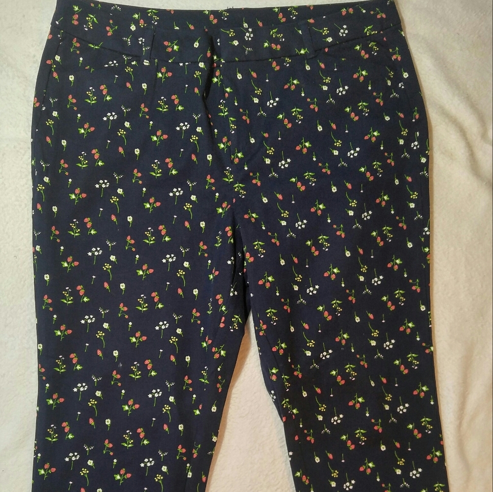 Womens Faded Glory Navy Blue with Strawberry Print